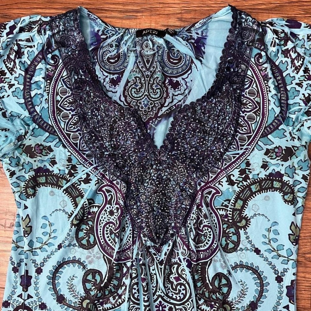 Rocker Chic Top - Picture 2 of 7